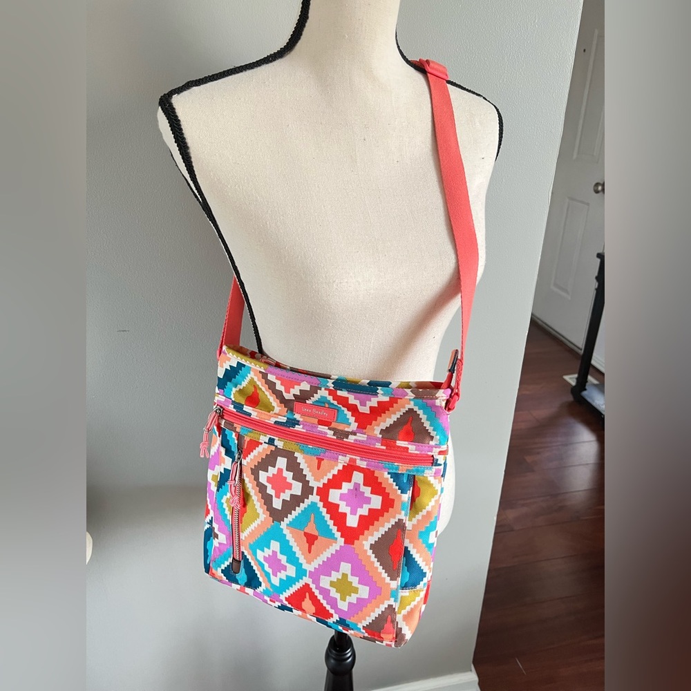 Vera Bradley Crossbody purse colorful Aztec print coral strap EUC handbag